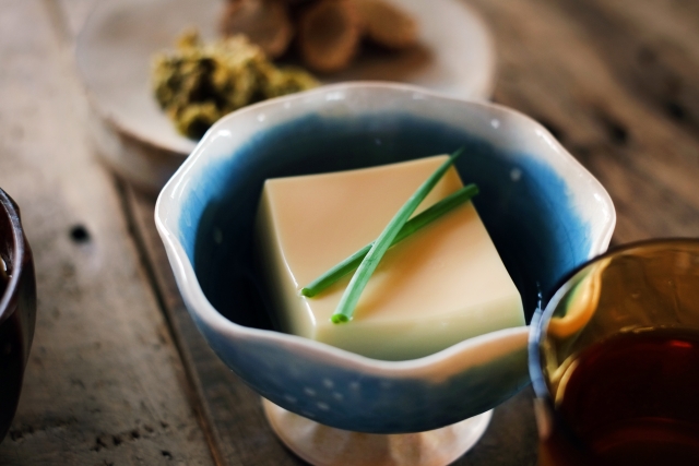 【豆腐のウニのせ】栗原心平さんのおつまみレシピ