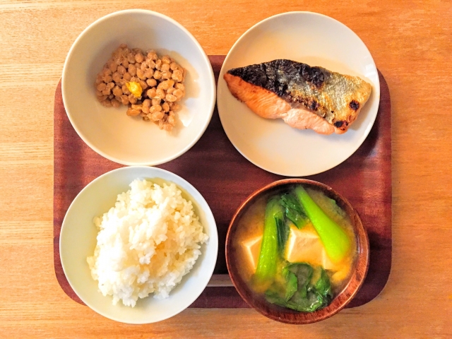 ヨーグルト味噌で【西京焼き】藤井恵さんの簡単朝ごはんレシピ