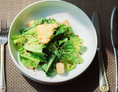 シューイチ レタスのぺぺ飯 リュウジさんレシピ フライパン１つでok シューwhich 冬子のおひまつぶし