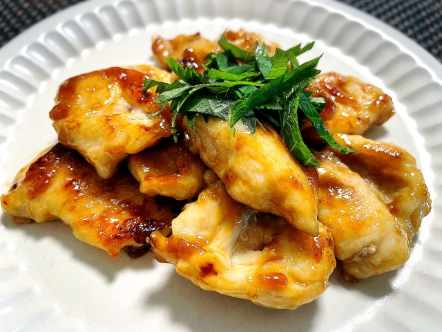 【鶏もも肉のしょうが煮込み】栗原心平さんレシピ